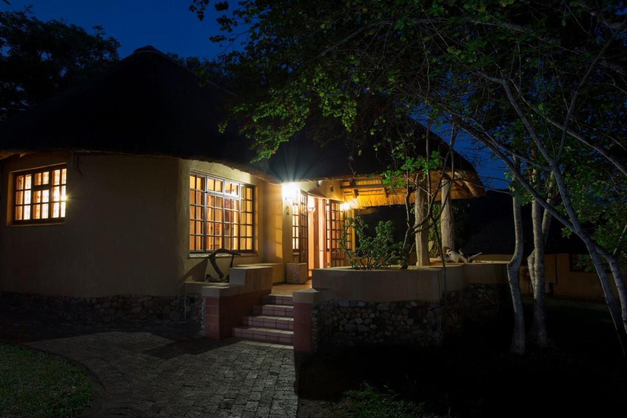 Milima Big 5 Safari Lodge Hoedspruit Exterior foto