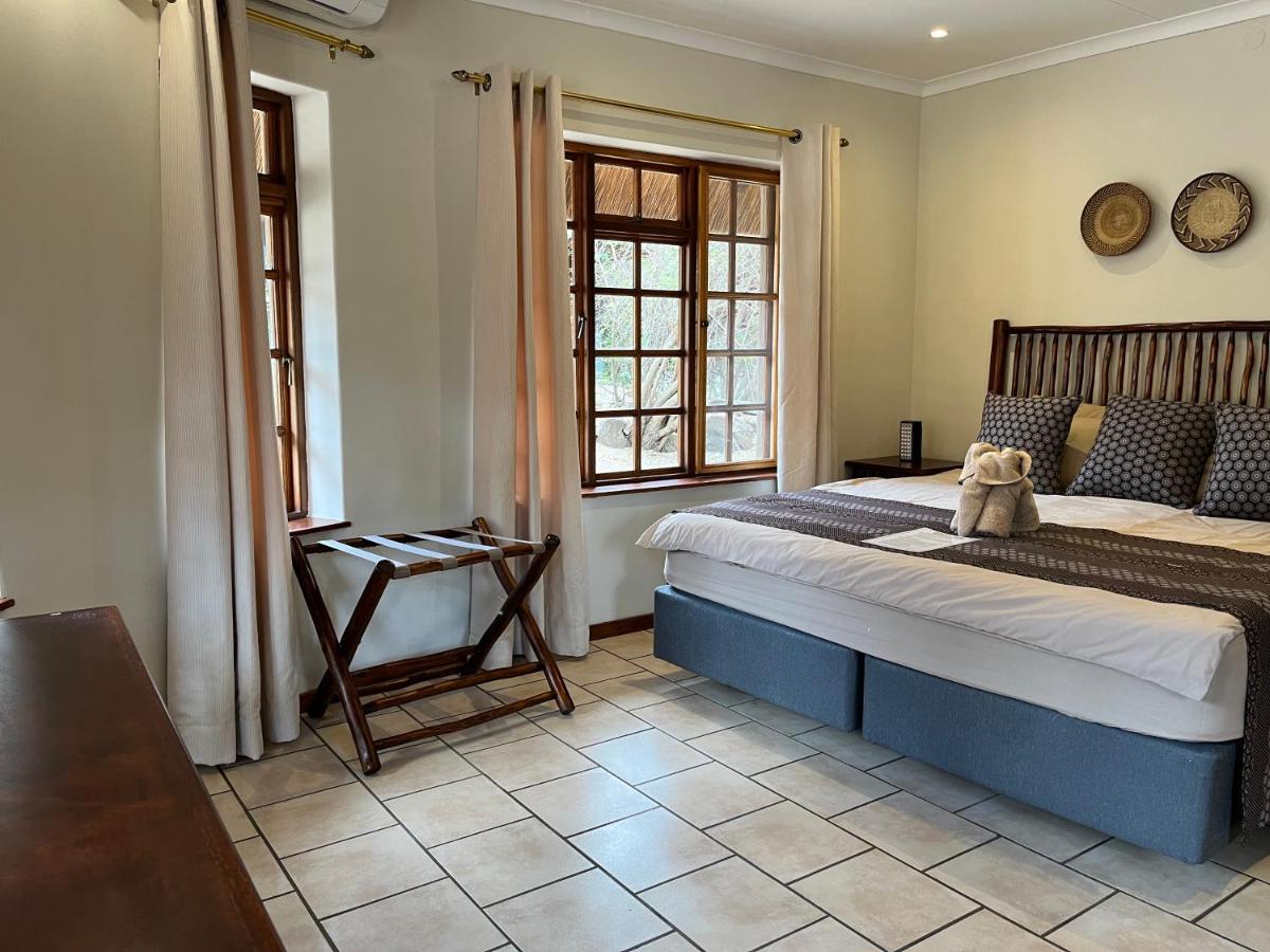 Milima Big 5 Safari Lodge Hoedspruit Exterior foto