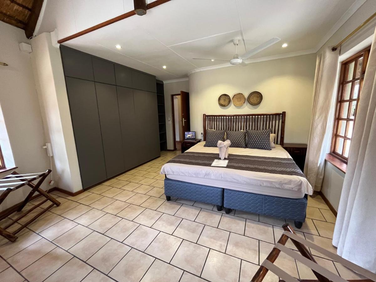 Milima Big 5 Safari Lodge Hoedspruit Exterior foto
