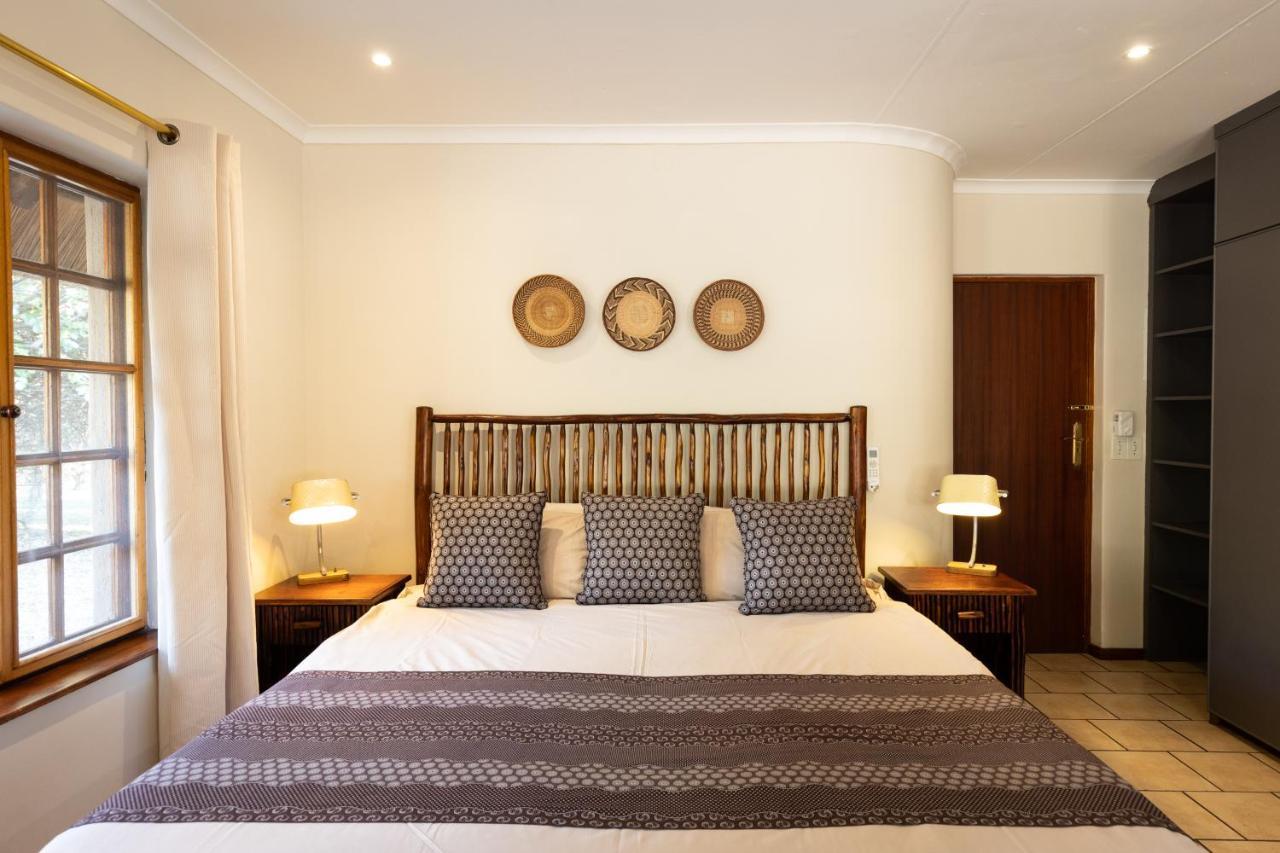 Milima Big 5 Safari Lodge Hoedspruit Exterior foto